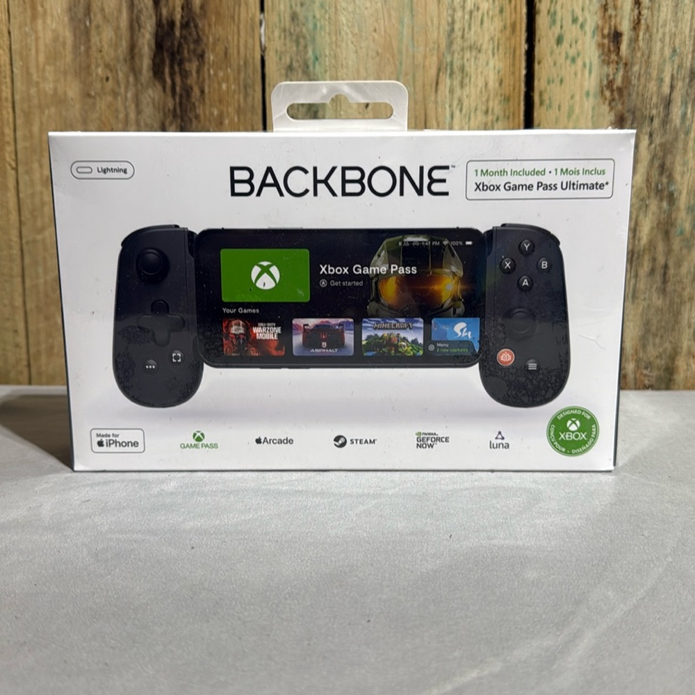 XBOX BACKBONE Gaming Controller for iPhone